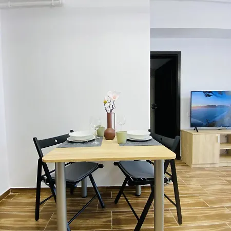 Apartamento New City With Balcony