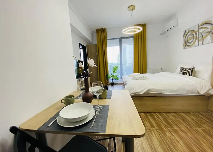 New City With Balcony Apartman Bukarest